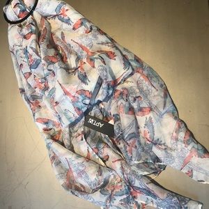 Apt. 9 scarf - birds